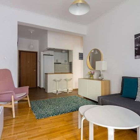 דירות אתונה Brand New Decorated Flat For 4 Ppl In Pagrati מראה חיצוני תמונה